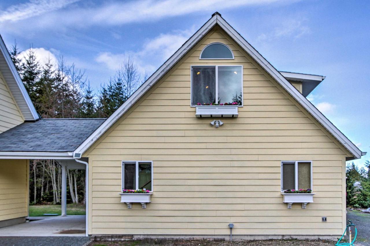 Ferienwohnung Charming Port Angeles Studio With Deck And Views! Exterior foto